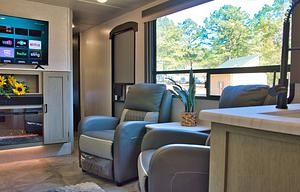 2023 Wildwood 27RK Family Adventure RV