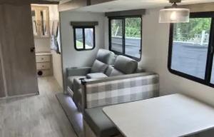 Solaire BRAND New 3 bedroom HIDDEN PANTRY Sleeps8