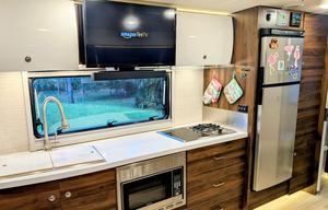 Escape Ordinary! Ride wth Frolicking Flamingos RV!