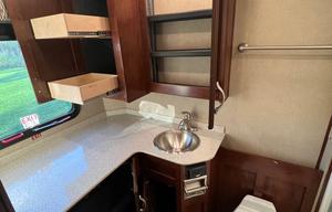 2017 Fleetwood Storm 36F - Will work w/your budget