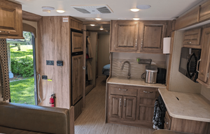 Family Adventure on Wheels 2019 Jayco Greyhawk