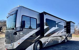 Luxury Personified: The Holiday Rambler