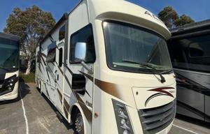 A9 Luxury Thor Sleeps 8 w/ Starlink Private Master