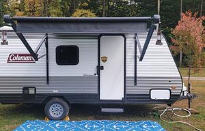 2022 Coleman Lantern LT 17B, Light and easy to tow