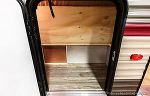 Cherokee LTD WolfPup Deluxe-Queen & Bunks