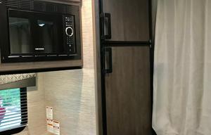 2021 Thor Motor Coach Four Winds 22E