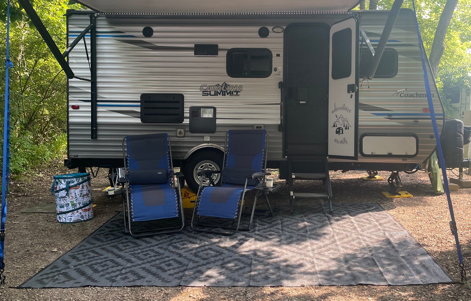 *Delivery Only* 2020 Coachmen RV   Catalina Summit