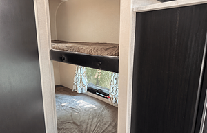 Lightweight Family Camper | Sleeps 6 | Bunks