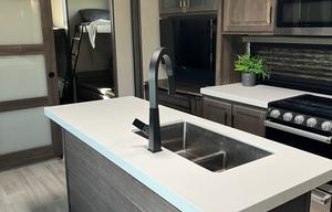 RV Rental, Delivery, & Set up