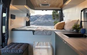 All-Season Off-Grid Campervan - Adventure Ready!