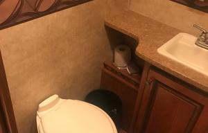 29 ft Sabre silhouette fifth wheel