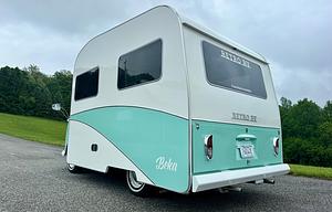 Volkswagen Bus RetroRV "Beka"