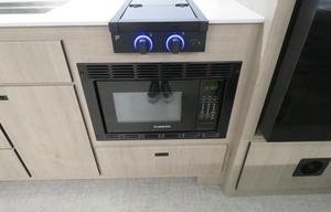 2025 Grand Design Lineage 25FW
