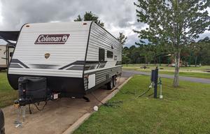 *DELIVERY ONLY* 2022 Dutchmen RV Coleman LanternLT