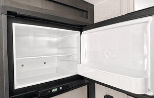 Lightweight Family Camper | Sleeps 6 | Bunks