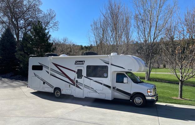 2024 Thor Motor Coach - Coleman 32CM