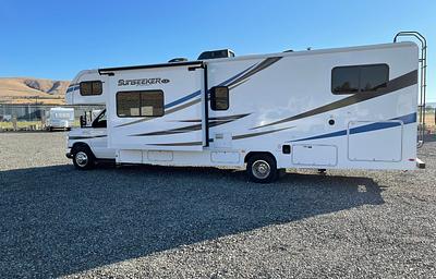 2020 32ft Class C Sun seeker Forester