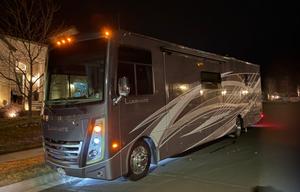 Newer $250K 2024 Thor Motor Coach! HAS EVERYTHING!