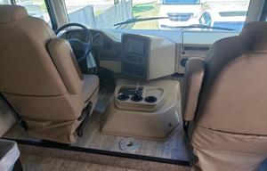 2019 Thor Motor Coach Hurricane 35M