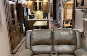 2019 Chaparral 381RD RV rental photo 14