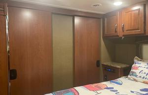 2016 Thor Motor Coach Chateau 31E Bunkhouse