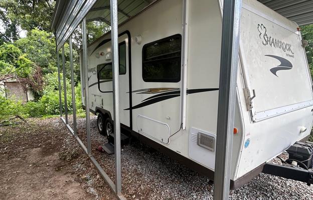 2015 Flagstaff Shamrock 233S RV rental photo 1