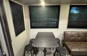 2020 Sprinter FW Bunkhouse Teenager & Pet Friendly