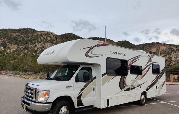 2020 Thor Motor Coach Four Winds 28A
