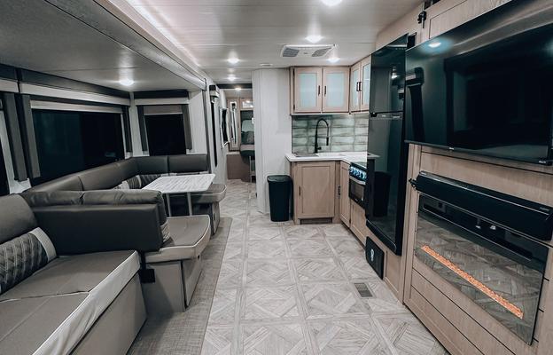 BRAND NEW 2024 Wildwood with TWO bathrooms!!!