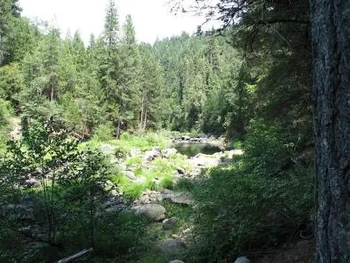 Bridal Veil Group Area and Picnic Ground