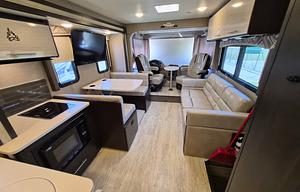 2020 Thor Axis - Easy to Drive and Easy to Park
