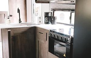 FULLY STOCKED!!2022 Forest River RV Wildwood XLite