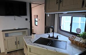 Spacious Shasta I-5–Sleeps 10 | Triple A/C & Bunks