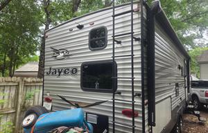 FAMILY FRIENDLY JAYCO
