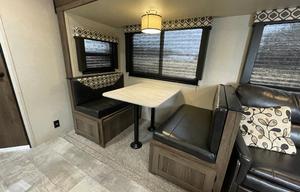 2020 Prime Time RV Tracer Breeze 26DBS