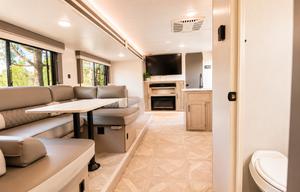 Wild S'more * 3-ROOM SUITE * Private Bunk Room *