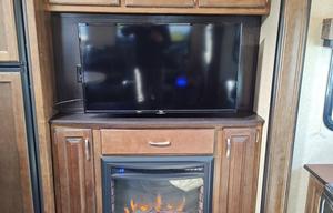 2019 Grand Design Reflection 297RSTS RV rental photo 9