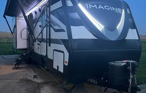 2022 Grand Design Imagine 3250BH
