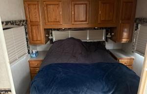 2001 Ford Jayco Designer RV rental photo 10