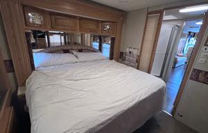 2007 Newmar Kountry Star 4002 RV rental photo 25