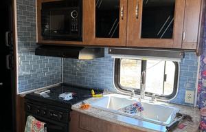 2017 Salem Cruise Lite 171RBXL RV rental photo 12