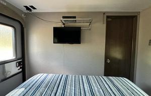 2019 Keystone RV Hideout 25RKSWE