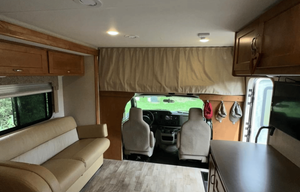 2017 Winnebago Minnie Winnie 31K