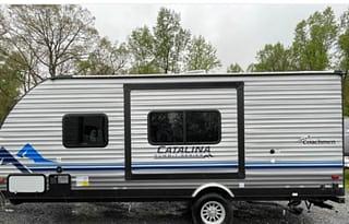 2022 Coachmen RV Catalina Summit Series 7 184FQS