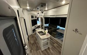 New Luxury 2 Bedroom Camper