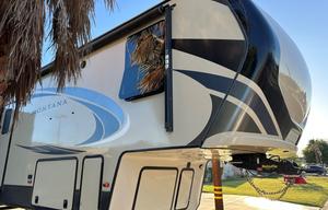 2019 Montana High Country Luxury Fifth Wheel