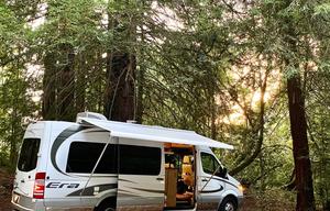 2013 Winnebago Era 70A