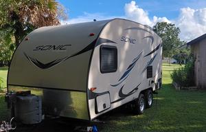 2016 Venture RV Sonic SN170VRD