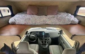2013 Thor Motor Coach Majestic 23A