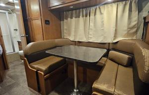 Adventure Ready! Winnebago Minnie Winnie sleeps 5